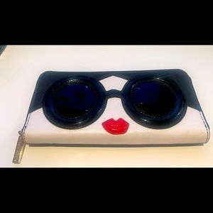 ALICE & OLIVIA “STACE FACE” ZIP LEATHER WALLET